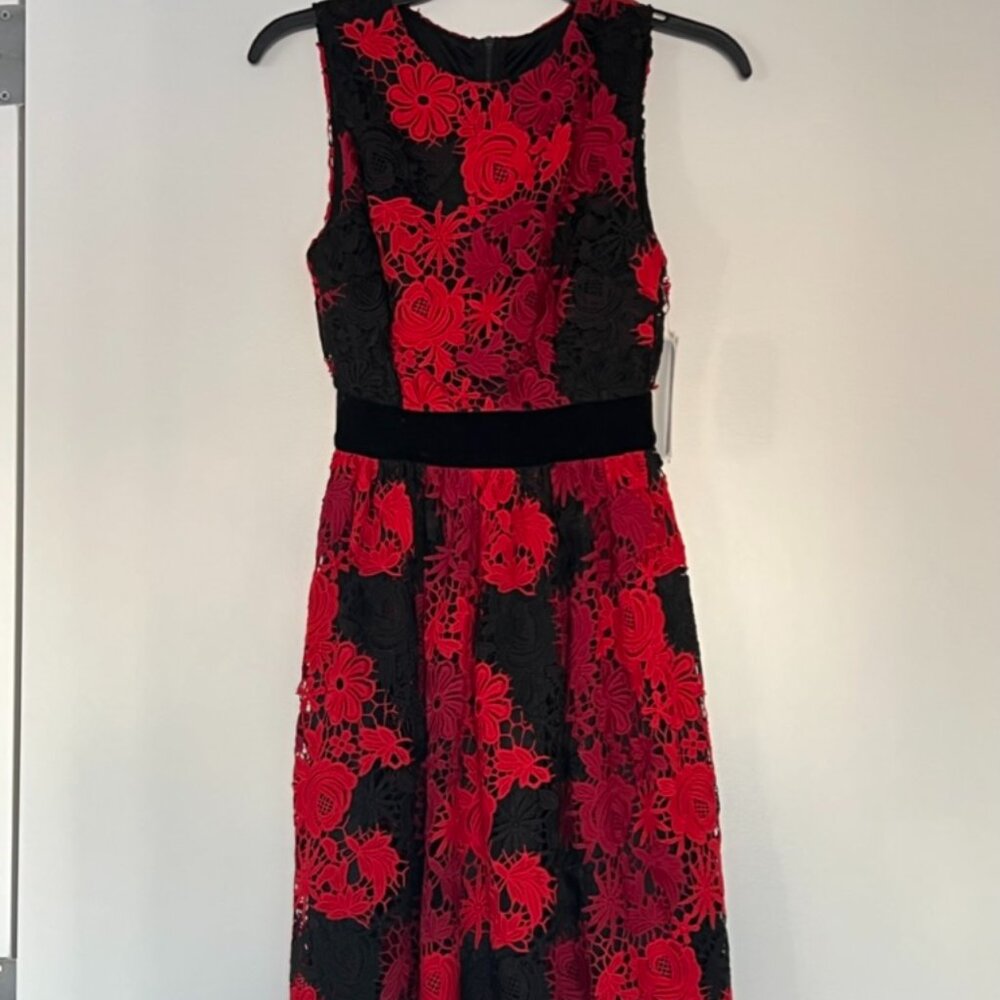 Sleeveless black and red cocktail dress